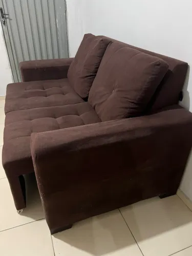 Sofá Retratil Vinho