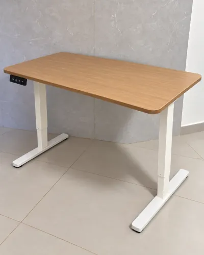 Mesa Elétrica Zinnia Niva 120cm com Regulagem de Altura - Madeira