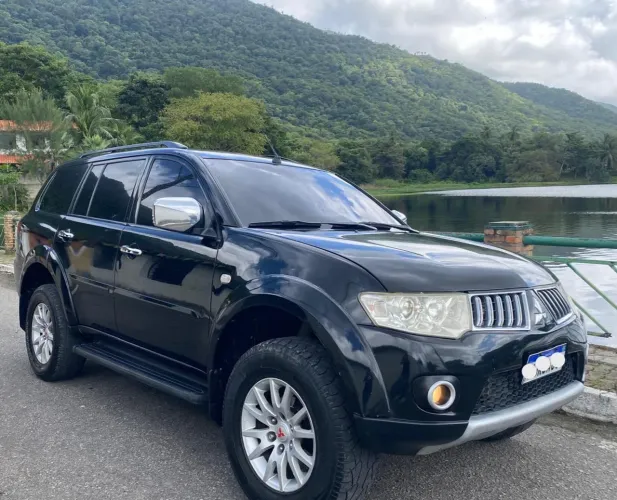Mitsubishi Pajero Dakar 3.2 4X4 T.i. Dies. 5P Aut. 2010