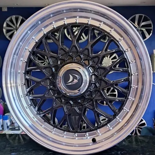 Rodas BBS aro 17 4x100 - R$ 3.490,00