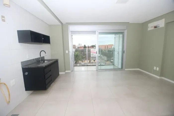 Loft Amplo com Sacada no Centro de Pelotas - Studio Residence Plus II