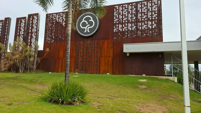 Lote com excelente localização