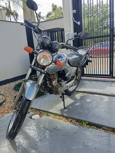 Cg Titan 125 es 2002