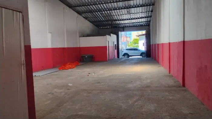 ALUGO GALPÃO LADEIRA DO ÓLEO! 4.600,00