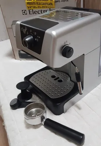 Cafeteira Electrolux Chef Crema Silver