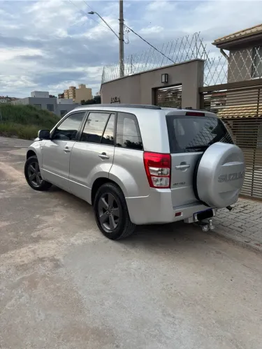 Suzuki Grand Vitara 2.0 16V 4x2/4x4 5P Mec. 2012