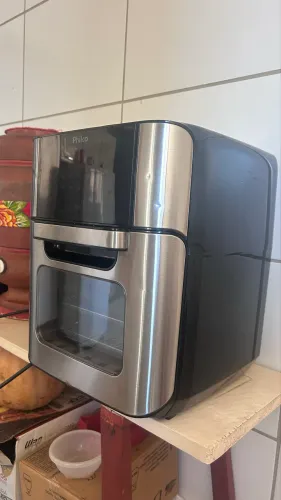 Philco Air Fryer Oven PFR2200P (12 Litros) usada