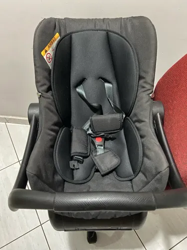 Bebê Conforto Gazerano Seminovo