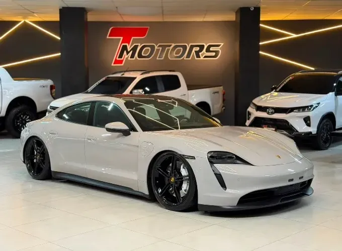Porsche Taycan (elétrico) 2022