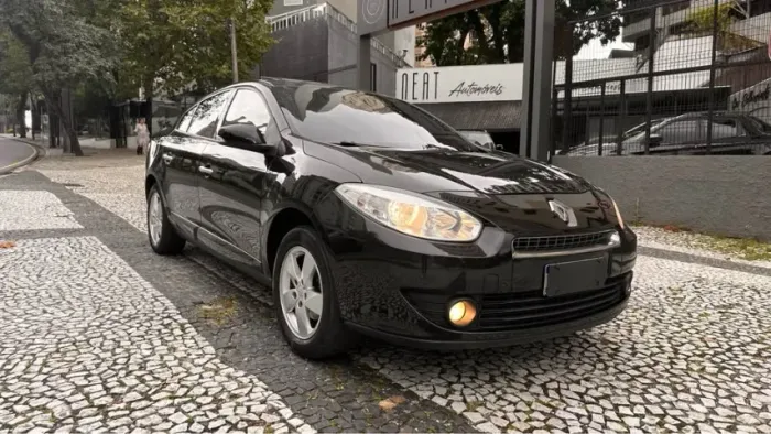 Renault Fluence Sed. Dynamique 2.0 16V Flex Aut. 2013