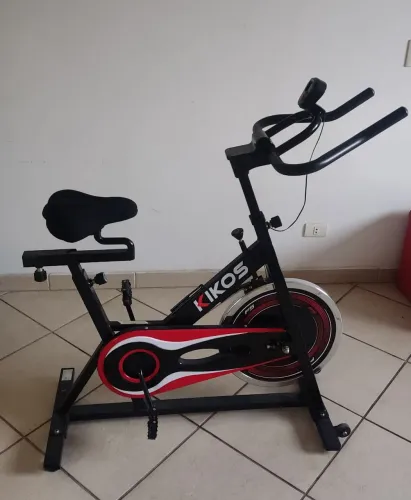 Bicicleta Spinning Kikos F5