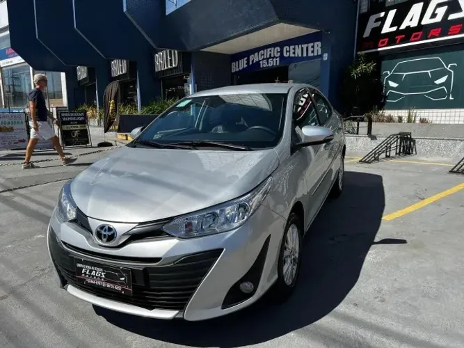 Toyota Yaris XL Sedan 1.5 Flex 16V 4P Aut. 2019