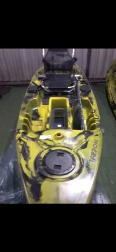 Caiaque novo preparado para pedal promç