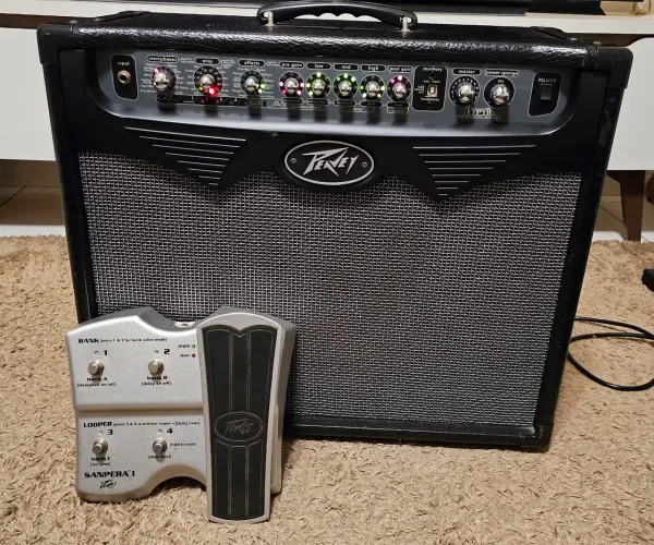 Amplificador Peavey 75W + Sanpera I