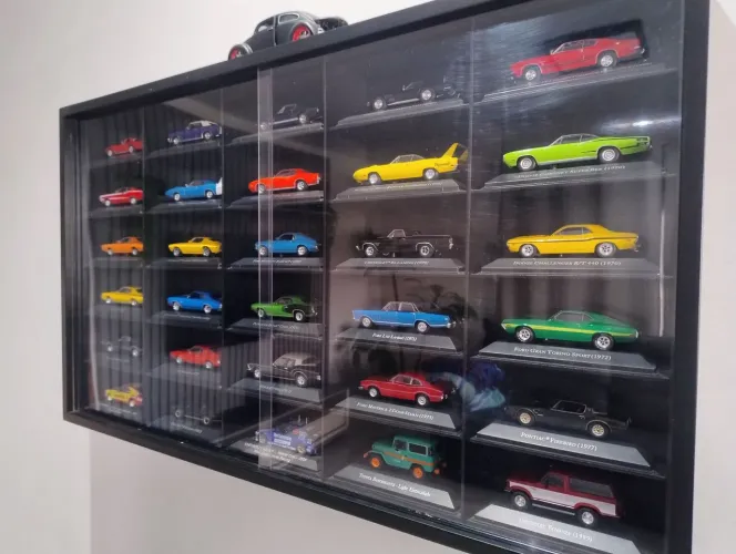 Miniaturas escala 1:43 Clássicos 