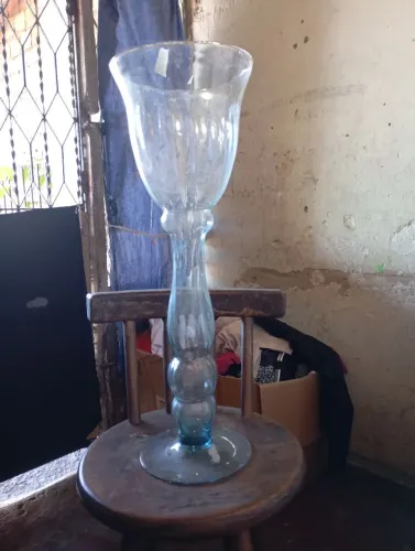 Jarra para flores em vídro
