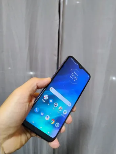 Smartphone Motorola One Fusion Memória 128Gb+4 GB RAM