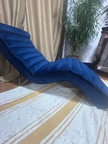 Chaise Long belíssima veludo azul