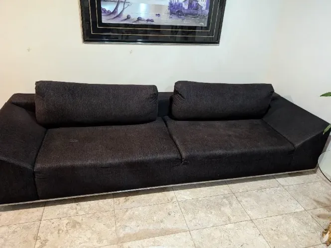 Sofá grande preto confortável lindo 3m x 1m