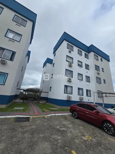 Apartamento em Rio Caveiras - Biguaçu