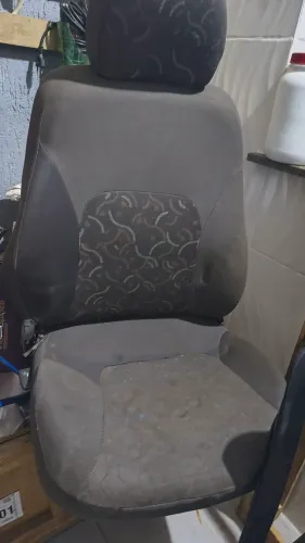 Vendo banco do passageiro Doblô cargo