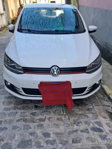 Volkswagen Fox Comfortline 1.6 Flex 8V 5P 2016