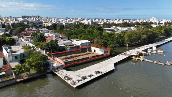Área 717m² Frente Canal | Pontal de Camburi Vitória