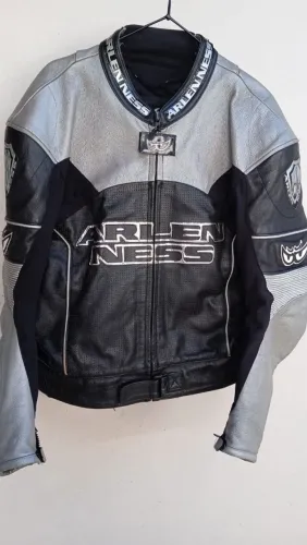 Jaqueta motociclista Arlen Ness TM 54 seminova