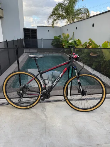 Bicicleta aro 29 