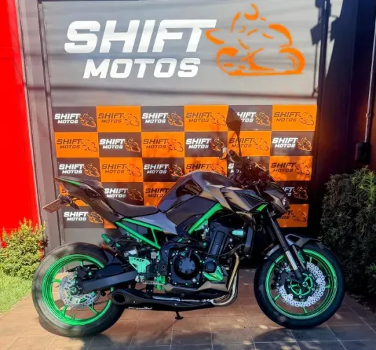 KAWASAKI Z-900