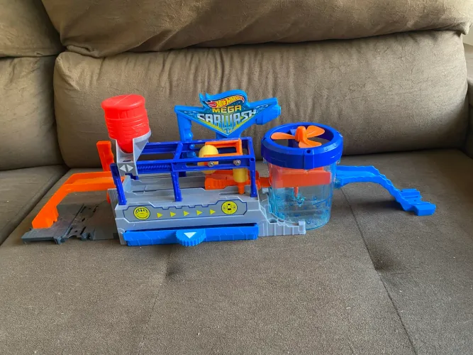 Lava jato Hot Wheels 