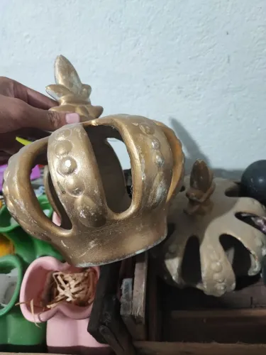 Par de Coroa para decoração