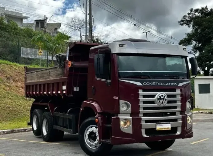 vw 24250 6x2 ano 2010 caçamba