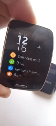 Gear S Wi-Fi Bluetooth chip 4G tela curva