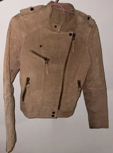 Jaqueta de couro legítimo Suede feminina, tamanho P.