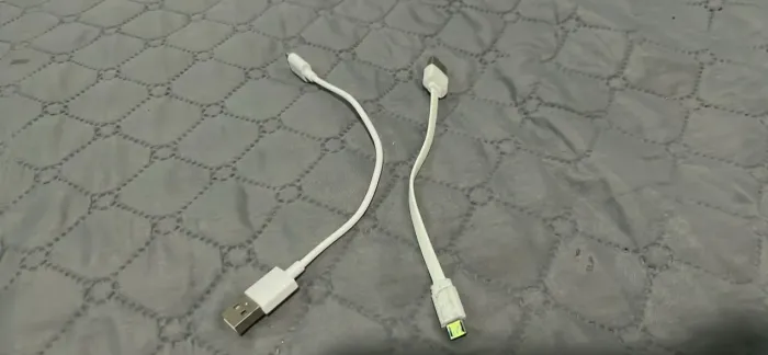 Kit de Cabos USB Curtos (USB-C + Micro-USB / V8)