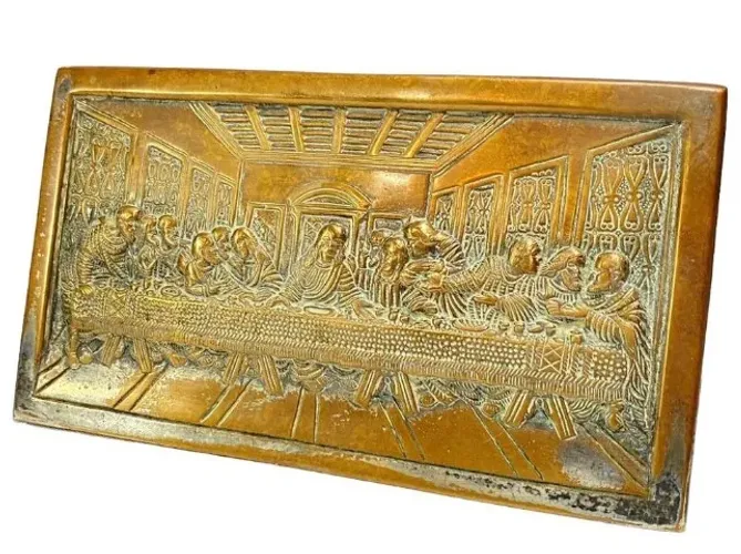 Escultura de mesa bronze representando Santa Maria delle Grazie Santa Ceia