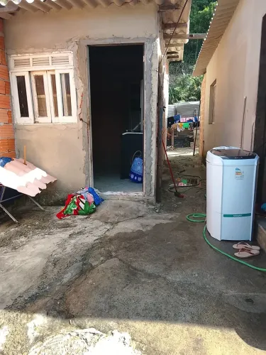 Imóvel para venda possui 120 metros quadrados com 1 quarto em Vila Nova de Colares - Serra