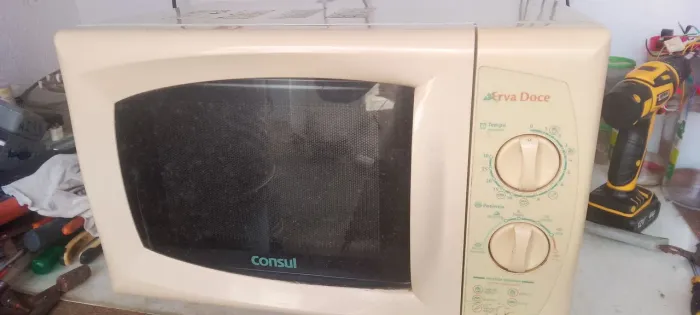 Microondas Consul erva doce 23 lts