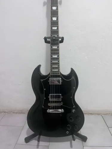 GUITARRA SG MICHAEL PRETA