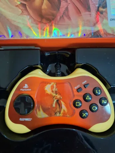 Controle Street Fighter Ken Capcom PlayStation - Colecionador