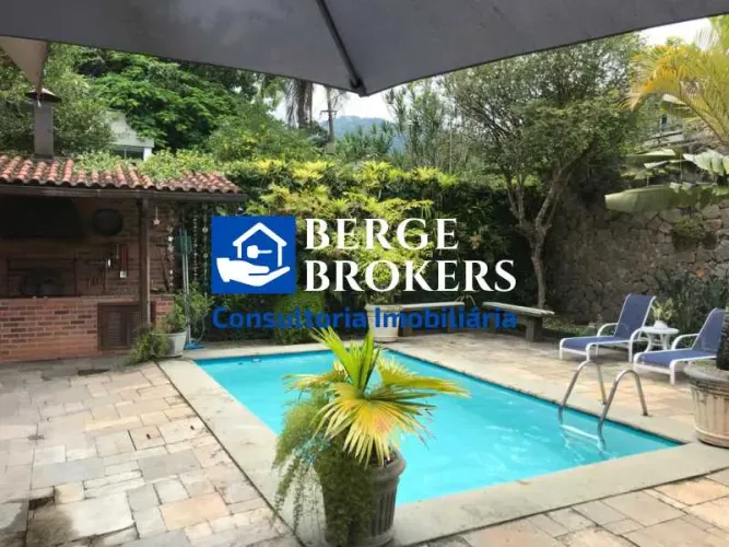 Vendo linda casa 5 quartos no Itanhangá. 763M2. 1.990.000 OPORTUNIDADE!!