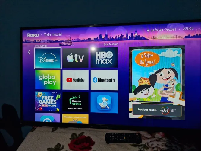 TV Digital 42 Polegadas LED + Aparelho Smart Roku