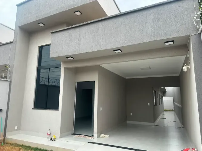 Vendo Casa Térrea, Jardim Buriti Sereno - Aparecida de Goiânia
