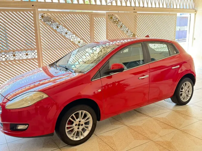 Fiat Bravo Essence 1.8 Flex 16V 5P 2013