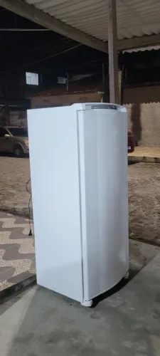 Geladeira Consul frost free 300 litros