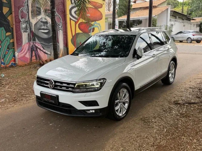 Volkswagen Tiguan Allspac Comf 250 TSI 1.4 Flex 2019
