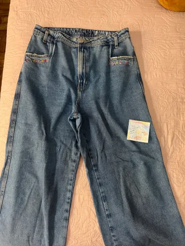 Calça jeans wide leg 
