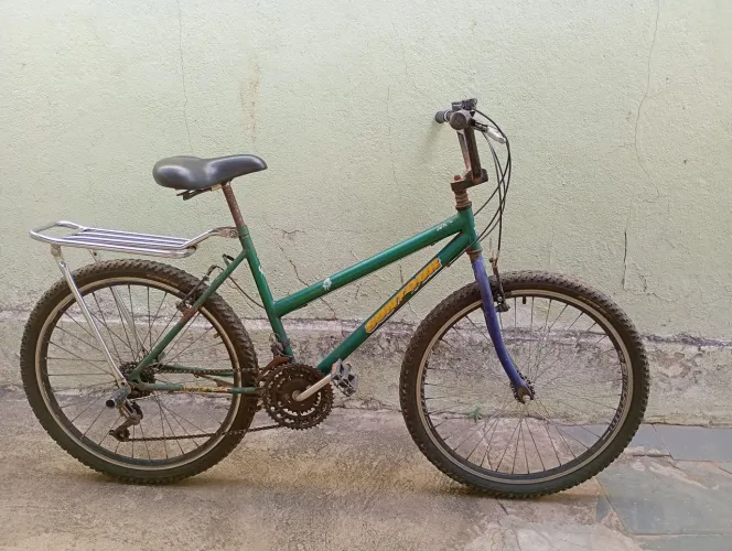 Bicicleta ,190 Reais.... pra sair rápido.... É a sua. Vez de pegar de vez a Bike