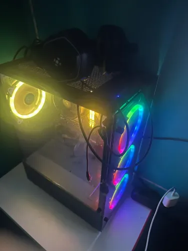 Vende-se PC GAMER COM SETUP COMPLETO